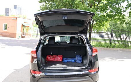 Hyundai Tucson III, 2017 год, 2 300 000 рублей, 8 фотография