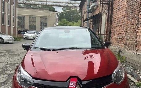 Renault Kaptur I рестайлинг, 2018 год, 1 390 000 рублей, 5 фотография