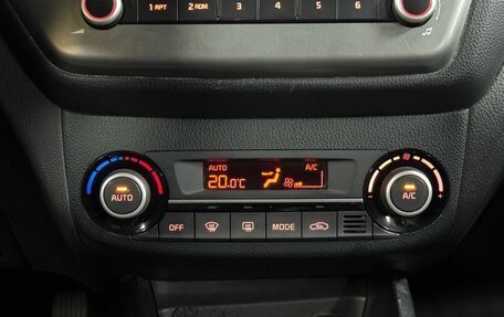 KIA Rio III рестайлинг, 2016 год, 949 000 рублей, 20 фотография