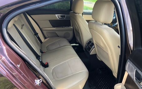 Jaguar XF I рестайлинг, 2013 год, 1 420 000 рублей, 11 фотография