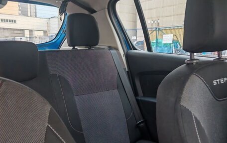 Renault Sandero II рестайлинг, 2018 год, 950 000 рублей, 23 фотография