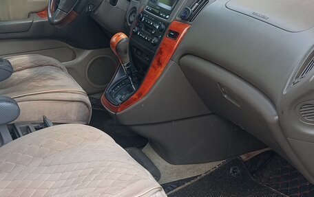 Lexus RX IV рестайлинг, 2002 год, 720 000 рублей, 2 фотография
