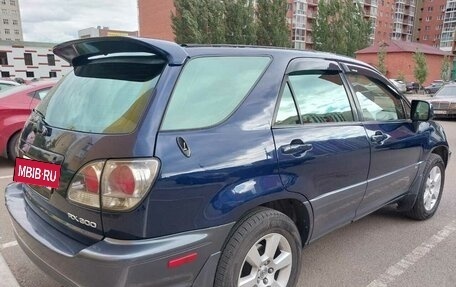 Lexus RX IV рестайлинг, 2002 год, 720 000 рублей, 13 фотография