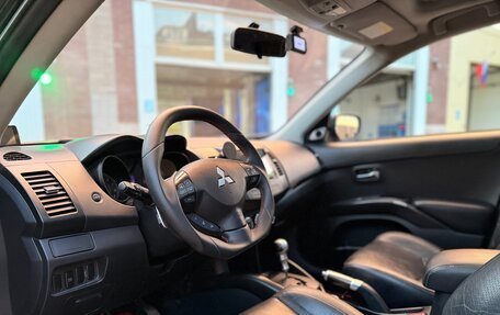 Mitsubishi Outlander III рестайлинг 3, 2007 год, 995 000 рублей, 6 фотография