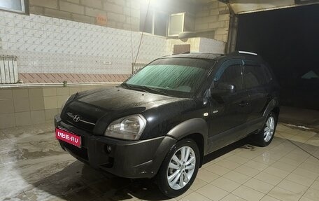 Hyundai Tucson III, 2005 год, 600 000 рублей, 1 фотография
