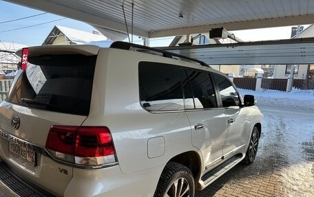 Toyota Land Cruiser 200, 2018 год, 7 900 000 рублей, 5 фотография