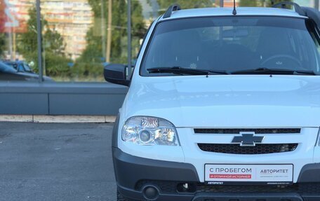 Chevrolet Niva I рестайлинг, 2015 год, 669 000 рублей, 4 фотография