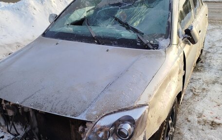Toyota Avensis III рестайлинг, 2005 год, 400 000 рублей, 8 фотография