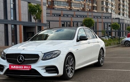 Mercedes-Benz E-Класс AMG, 2018 год, 4 950 000 рублей, 3 фотография