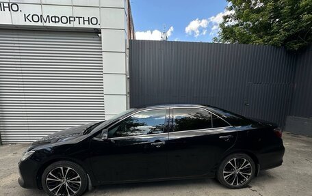 Toyota Camry, 2016 год, 2 550 000 рублей, 4 фотография
