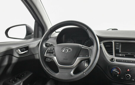 Hyundai Solaris II рестайлинг, 2021 год, 1 775 000 рублей, 15 фотография