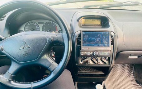 Mitsubishi Carisma I, 2003 год, 185 000 рублей, 2 фотография