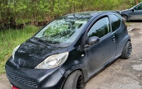 Peugeot 107 I рестайлинг, 2010 год, 380 000 рублей, 2 фотография