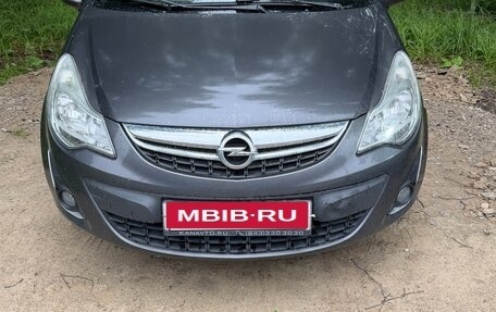 Opel Corsa D, 2011 год, 600 000 рублей, 1 фотография