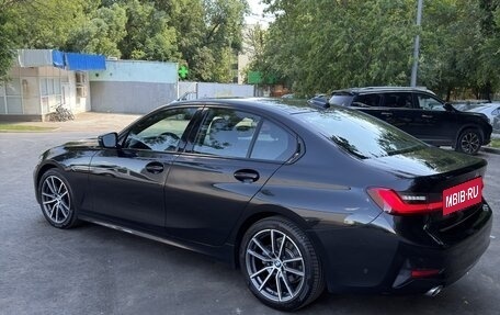 BMW 3 серия, 2021 год, 3 500 000 рублей, 8 фотография