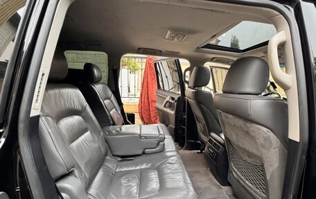 Toyota Land Cruiser 200, 2010 год, 2 600 000 рублей, 3 фотография