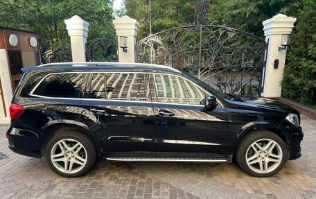 Mercedes-Benz GL-Класс, 2013 год, 2 800 000 рублей, 3 фотография
