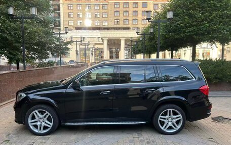 Mercedes-Benz GL-Класс, 2013 год, 2 800 000 рублей, 9 фотография
