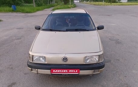 Volkswagen Passat B2, 1988 год, 140 000 рублей, 5 фотография