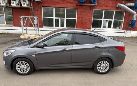 Hyundai Solaris II рестайлинг, 2016 год, 699 000 рублей, 3 фотография