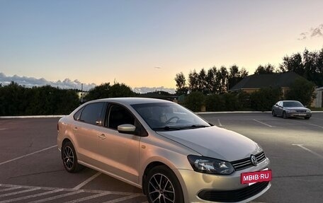 Volkswagen Polo VI (EU Market), 2011 год, 600 000 рублей, 5 фотография