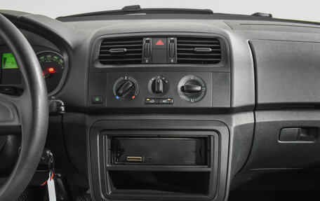 Skoda Fabia II, 2013 год, 739 000 рублей, 16 фотография