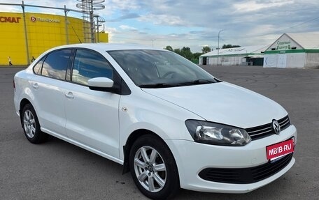 Volkswagen Polo VI (EU Market), 2011 год, 750 000 рублей, 1 фотография