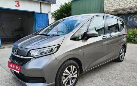 Honda Freed II, 2020 год, 1 850 000 рублей, 3 фотография