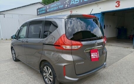 Honda Freed II, 2020 год, 1 850 000 рублей, 5 фотография