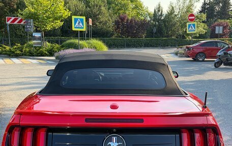 Ford Mustang VI рестайлинг, 2022 год, 4 300 000 рублей, 17 фотография