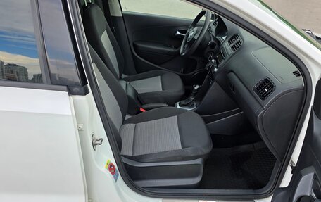 Volkswagen Polo VI (EU Market), 2011 год, 750 000 рублей, 9 фотография