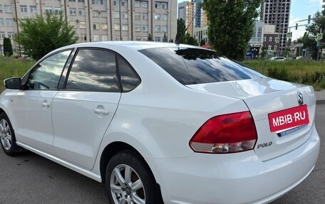 Volkswagen Polo VI (EU Market), 2011 год, 750 000 рублей, 6 фотография