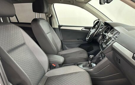 Volkswagen Tiguan II, 2017 год, 1 580 000 рублей, 13 фотография