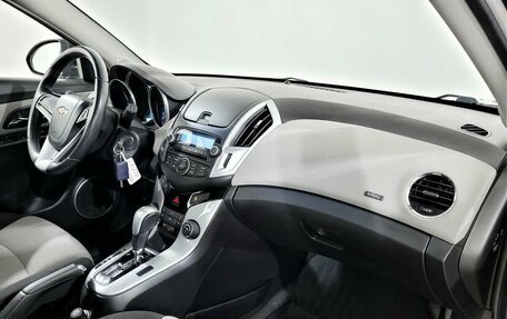 Chevrolet Cruze II, 2012 год, 800 000 рублей, 10 фотография