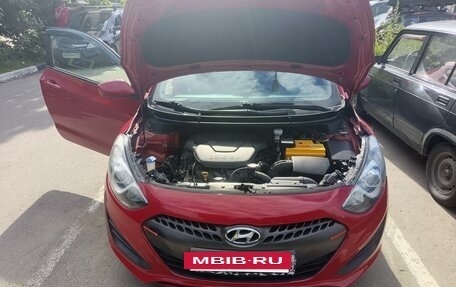 Hyundai i30 II рестайлинг, 2014 год, 950 000 рублей, 3 фотография
