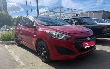 Hyundai i30 II рестайлинг, 2014 год, 950 000 рублей, 8 фотография