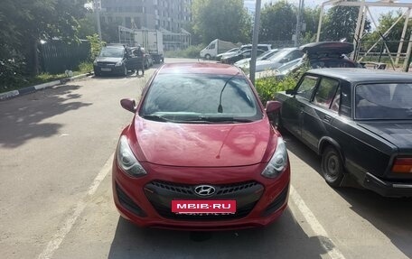 Hyundai i30 II рестайлинг, 2014 год, 950 000 рублей, 4 фотография