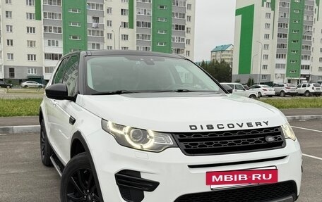 Land Rover Discovery Sport I рестайлинг, 2017 год, 1 850 000 рублей, 4 фотография