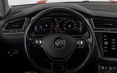 Volkswagen Tiguan II, 2020 год, 2 498 000 рублей, 12 фотография