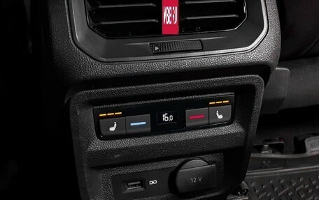 Volkswagen Tiguan II, 2020 год, 2 498 000 рублей, 21 фотография