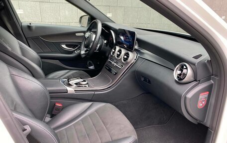 Mercedes-Benz C-Класс, 2018 год, 3 100 000 рублей, 16 фотография