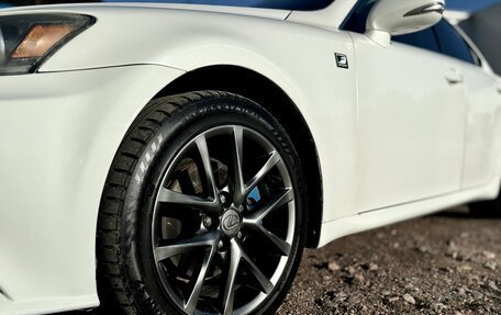 Lexus IS II рестайлинг 2, 2011 год, 1 700 000 рублей, 7 фотография