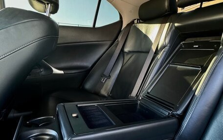 Lexus IS II рестайлинг 2, 2011 год, 1 700 000 рублей, 8 фотография