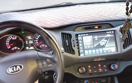 KIA Sportage III, 2014 год, 1 350 000 рублей, 2 фотография