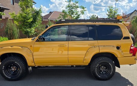 Toyota Land Cruiser 100 рестайлинг 2, 1998 год, 5 500 000 рублей, 2 фотография