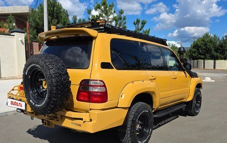 Toyota Land Cruiser 100 рестайлинг 2, 1998 год, 5 500 000 рублей, 5 фотография