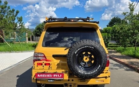 Toyota Land Cruiser 100 рестайлинг 2, 1998 год, 5 500 000 рублей, 4 фотография