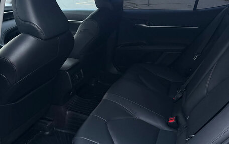 Toyota Camry, 2019 год, 2 590 000 рублей, 5 фотография