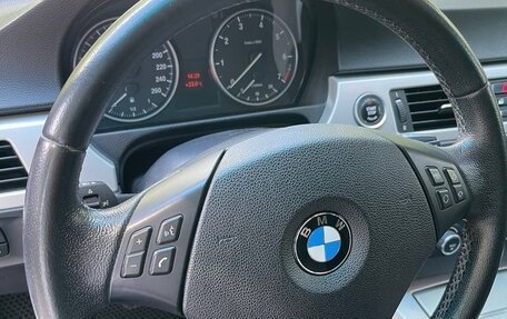 BMW 3 серия, 2011 год, 1 210 000 рублей, 12 фотография