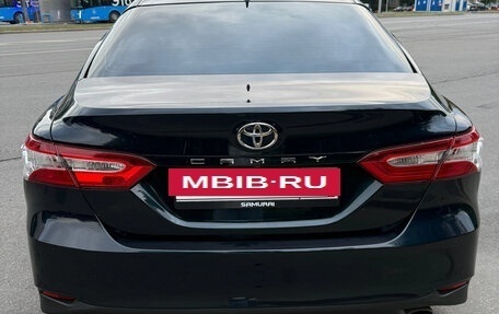 Toyota Camry, 2019 год, 2 590 000 рублей, 6 фотография